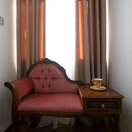 Apartment Melnaz 3 *